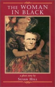 Book cover of The Woman in Black by Susan Hill